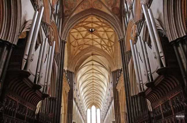 Milan Digital Audio 1877 Salisbury Cathedral Willis Hauptwerk